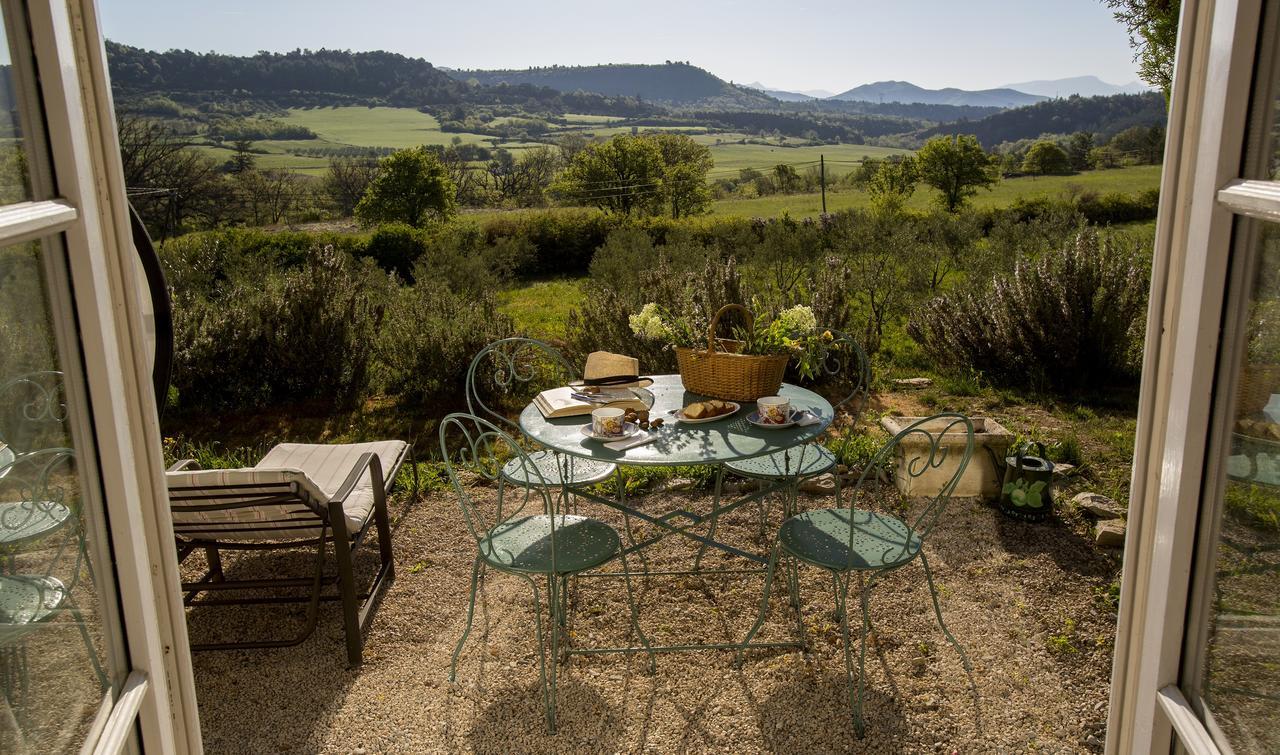 Le Jas De Peguier Bed & Breakfast Châteauneuf-Val-Saint-Donat Dış mekan fotoğraf